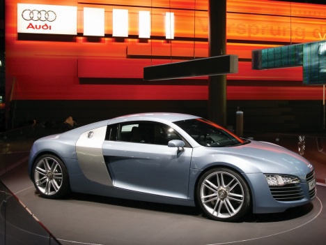 Audi R8